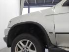 BMW X5 E53 original Kotflügel vorn links titansilbermetallic 354/7 BJ2000 Mangel
