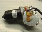 Mercedes C Klasse W203 C180 Wischermotor vorn 2038200342 404518 VALEO BJ2002