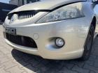 Mitsubishi Grandis original Stoßstange Stossfänger vorn S74A Beige Bj.2007