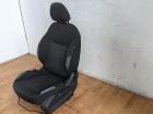 Peugeot 208 CA CC Fahrersitz Sitz vorn links Stoff 5 Türer