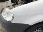 VW Caddy 2K Kotflügel vorn links Fahrerseite LB9A Candyweiss Dellen!