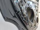 NIO EL6 Elektro SUV Tür hinten links Fondtür im Rohbau Hintertür schwarz NIO EL6 Elektro SUV Tür hinten links Fondtür im Rohbau Hintertür schwarz