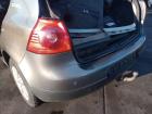 VW Golf V orig Stoßstange Stossfänger hinten Heck PDC LA7T United Grey Bj 2006