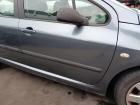 Peugeot 307 orig Tür vorn rechts Beifahrertür 5türer EZW Eisengrau Bj 2005