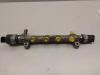 VW Golf VII orig Kraftstoffverteiler Rail 04L089D Bj 2015